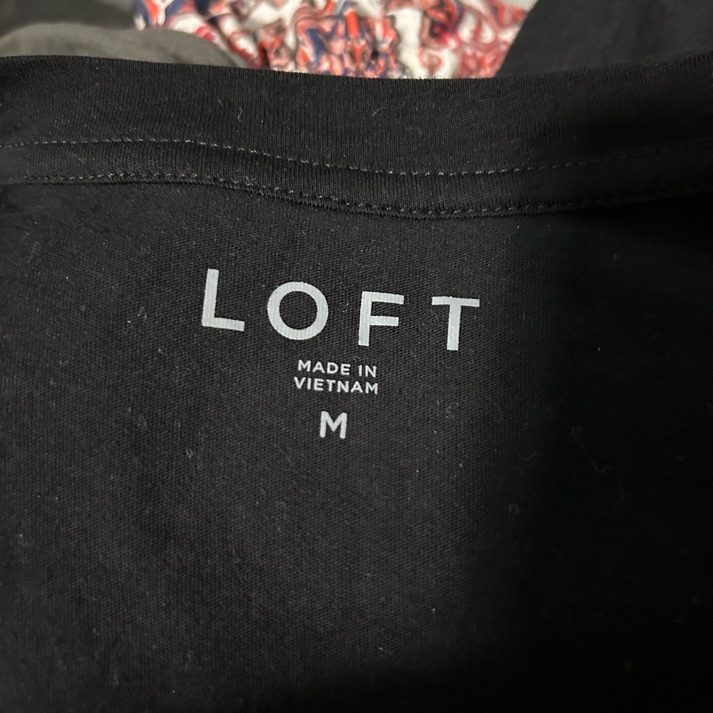 Loft Top - Picture 3 of 4